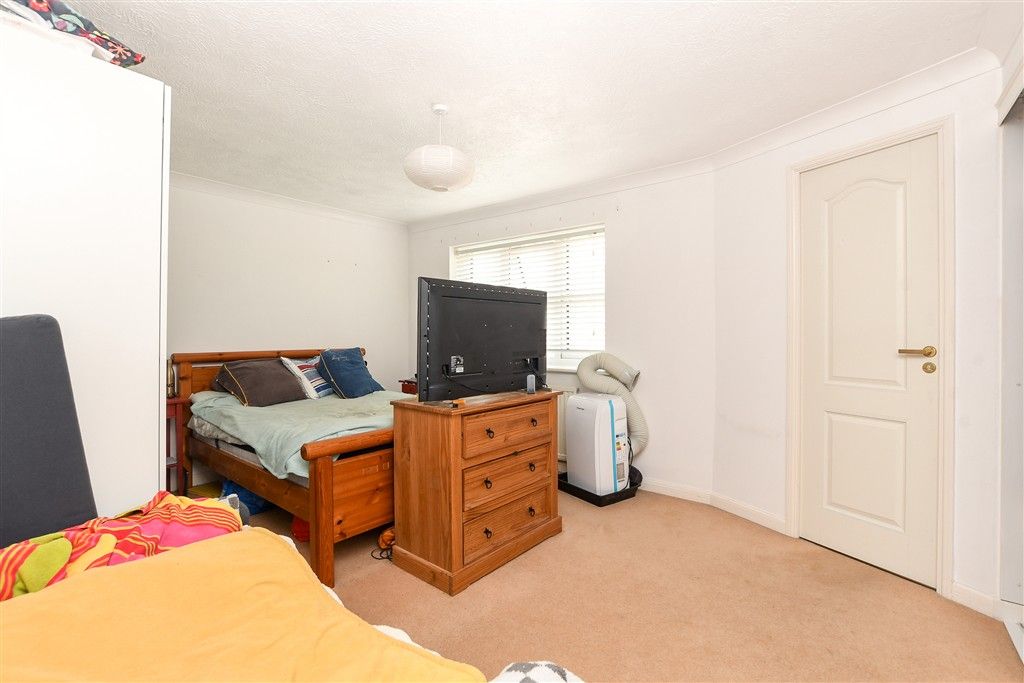 Property photo 2 of 20 Bedroom 1