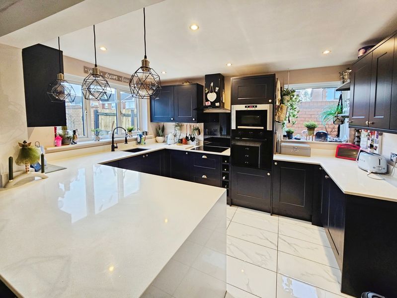 Property photo 2 of 14 Photo 15