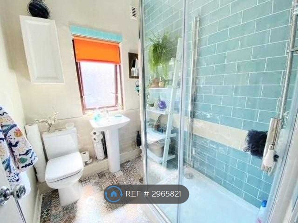 Property photo 3 of 10