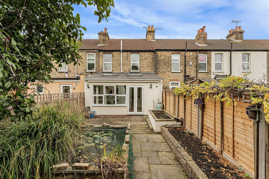 Property photo 2 of 22 30_66556.Jpg