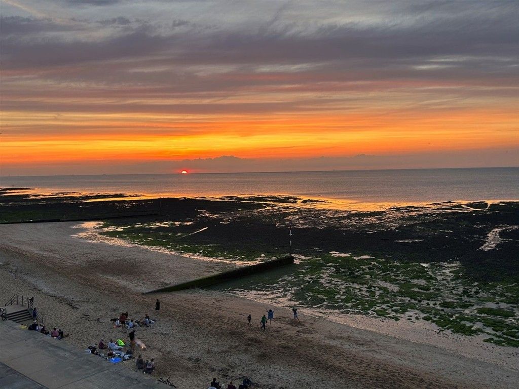 Property photo 2 of 15 Lifestyle