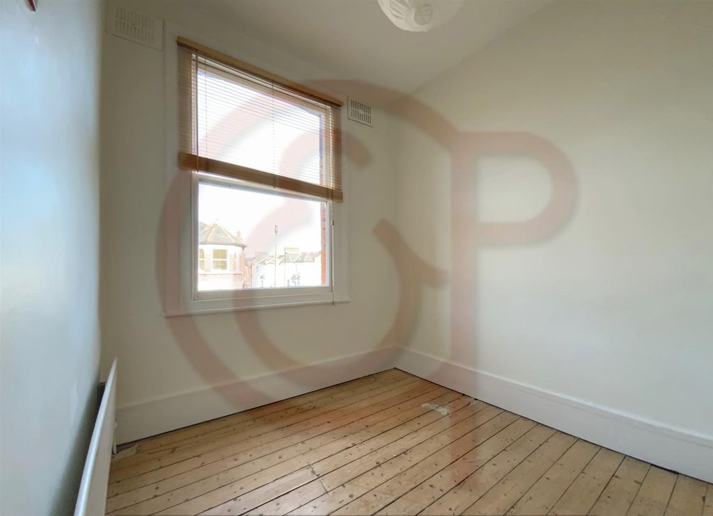 Property photo 3 of 7 2nd Bedroom.Jpg