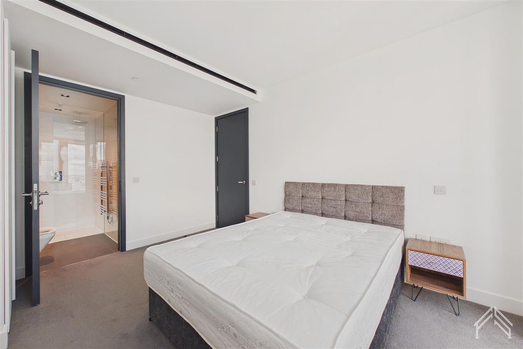 Property photo 3 of 12 6.Jpg