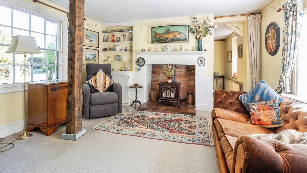 Property photo 3 of 16