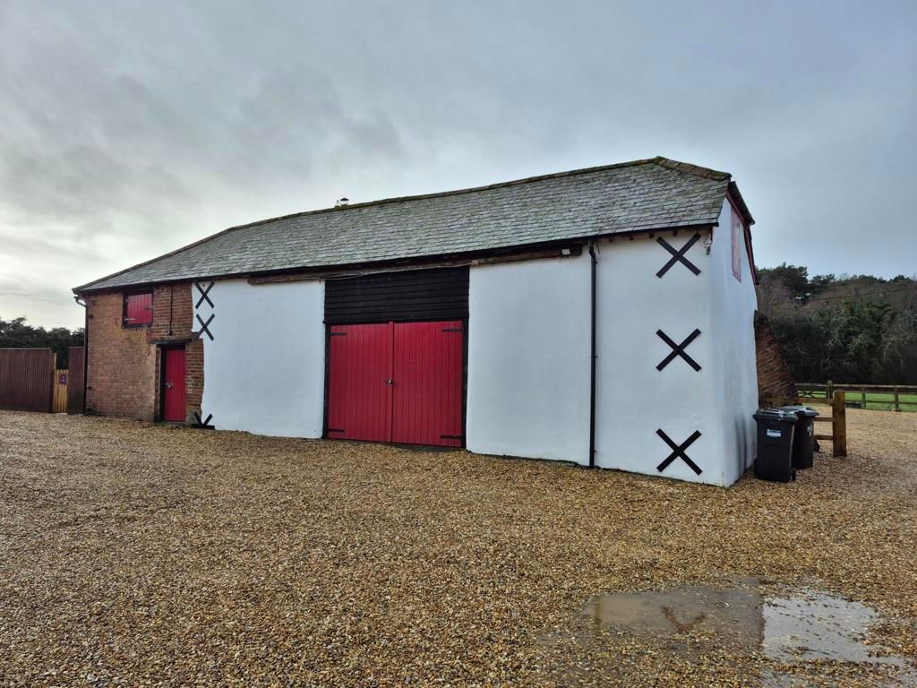 Property photo 1 of 3 Photo 3