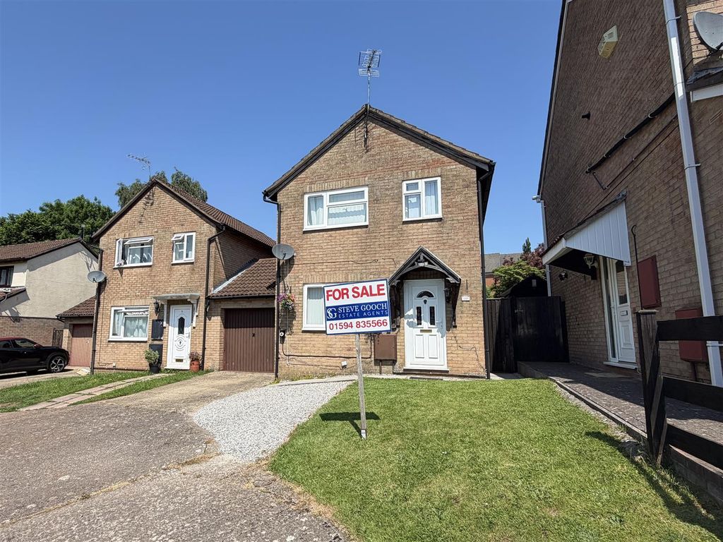 Property photo 1 of 16
