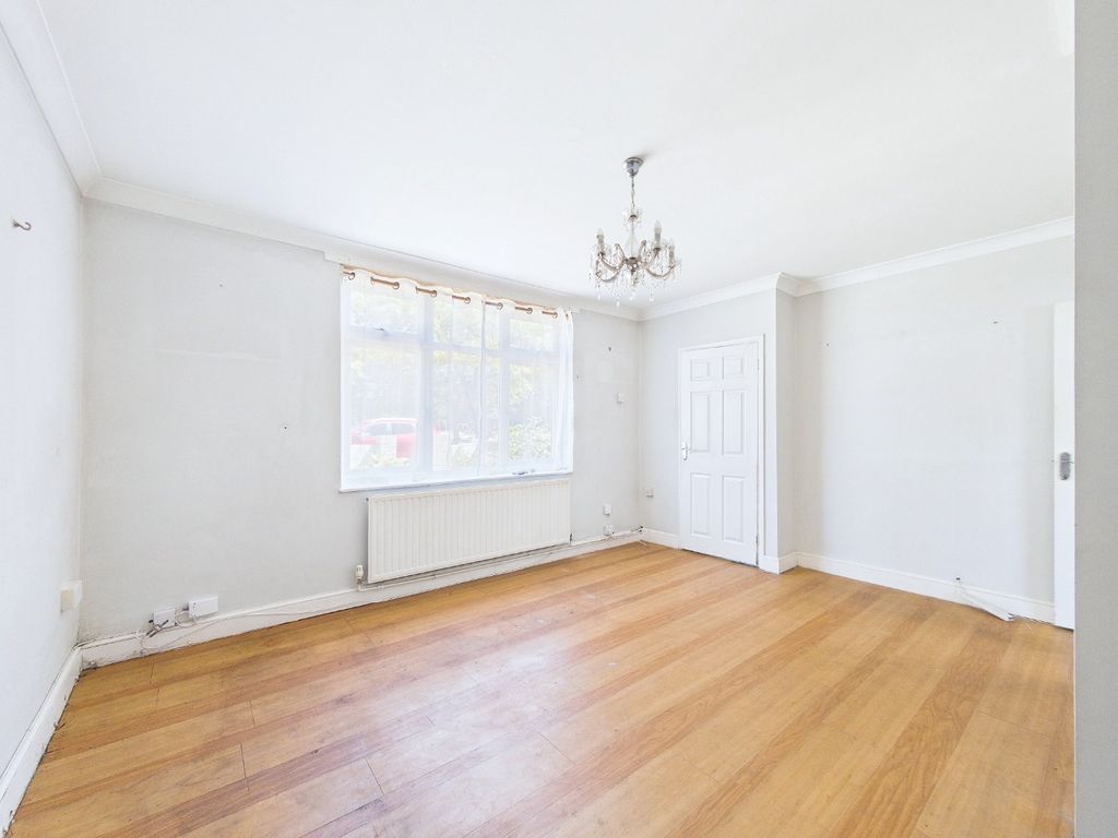 Property photo 2 of 21 5247912