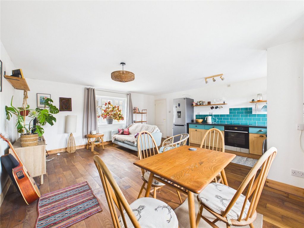 Property photo 1 of 11 Picture No. 09