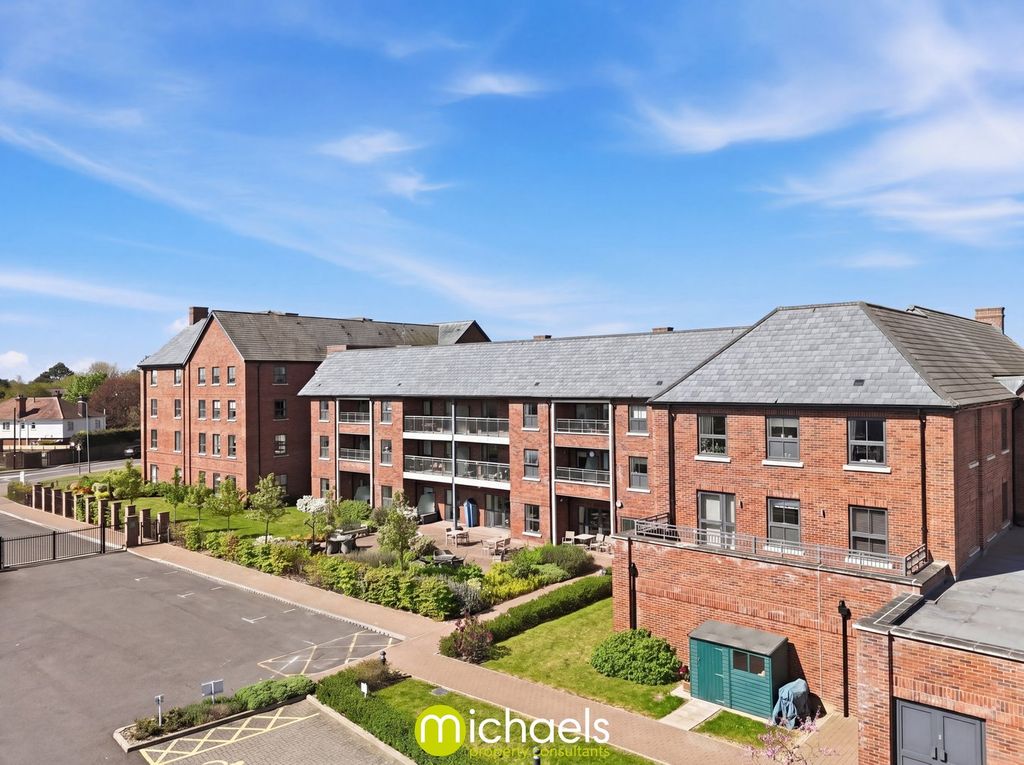 Property photo 1 of 29