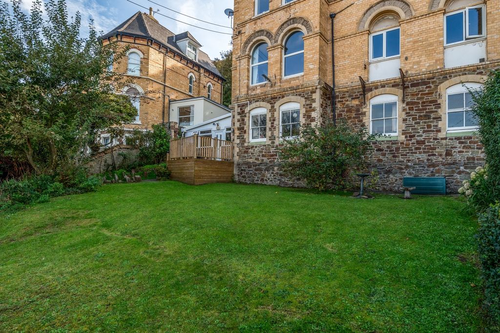 Property photo 2 of 19 1361235-4-68Dd3542103A2