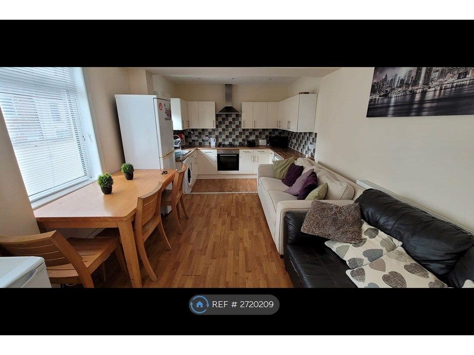 Property photo 1 of 35