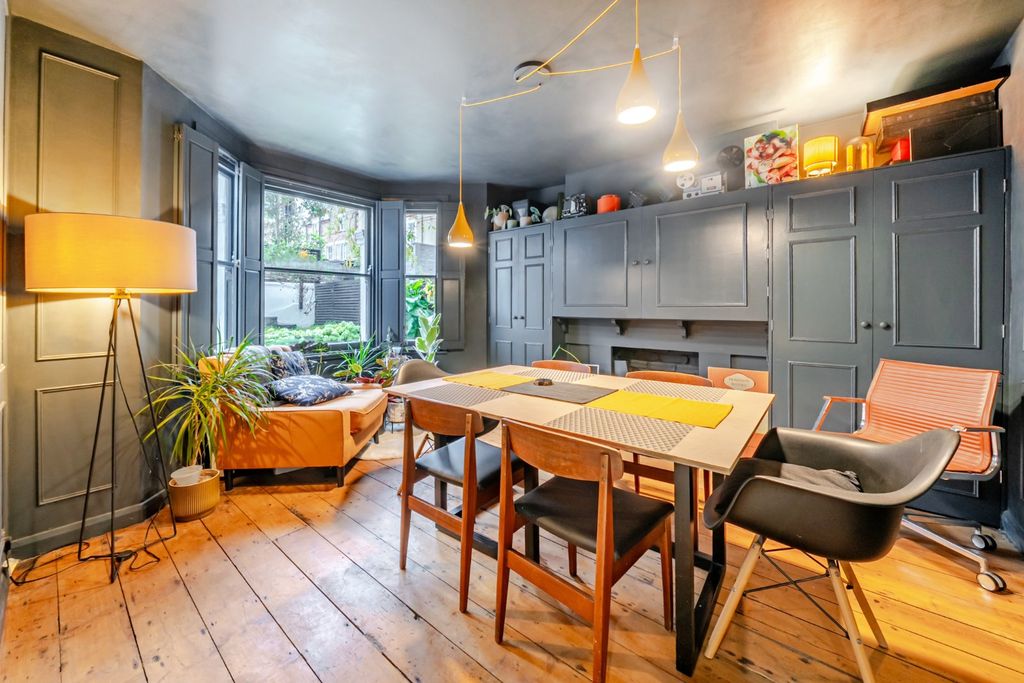 Property photo 1 of 15 Picture No. 17