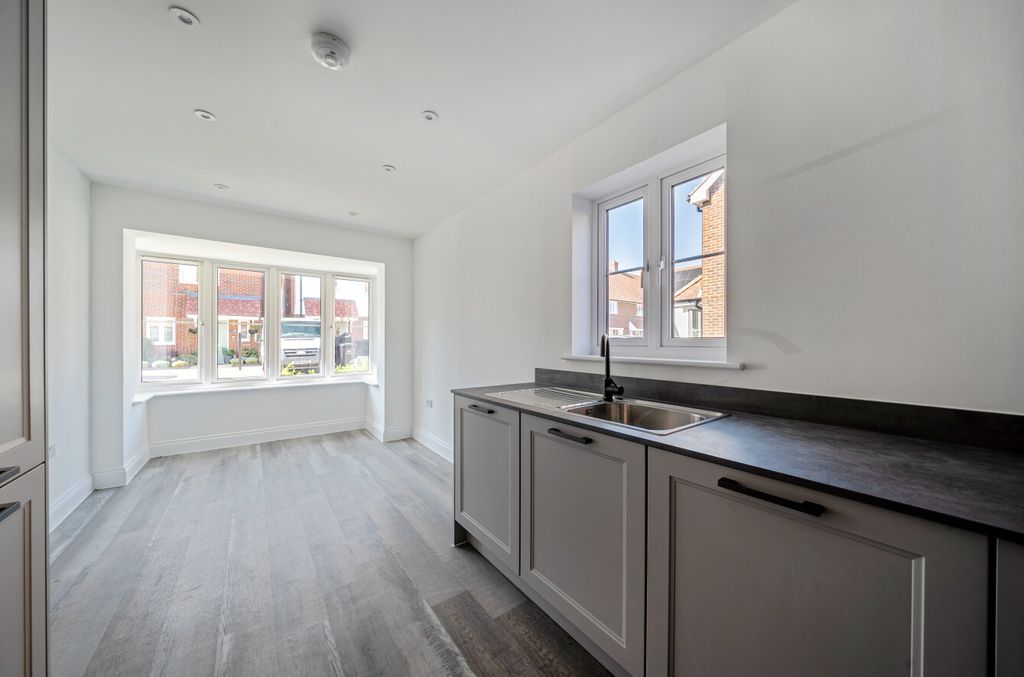 Property photo 3 of 17 1524607-20-6Ac39d...