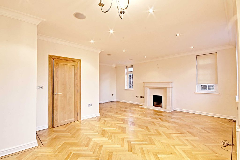 Property photo 2 of 22 Photo