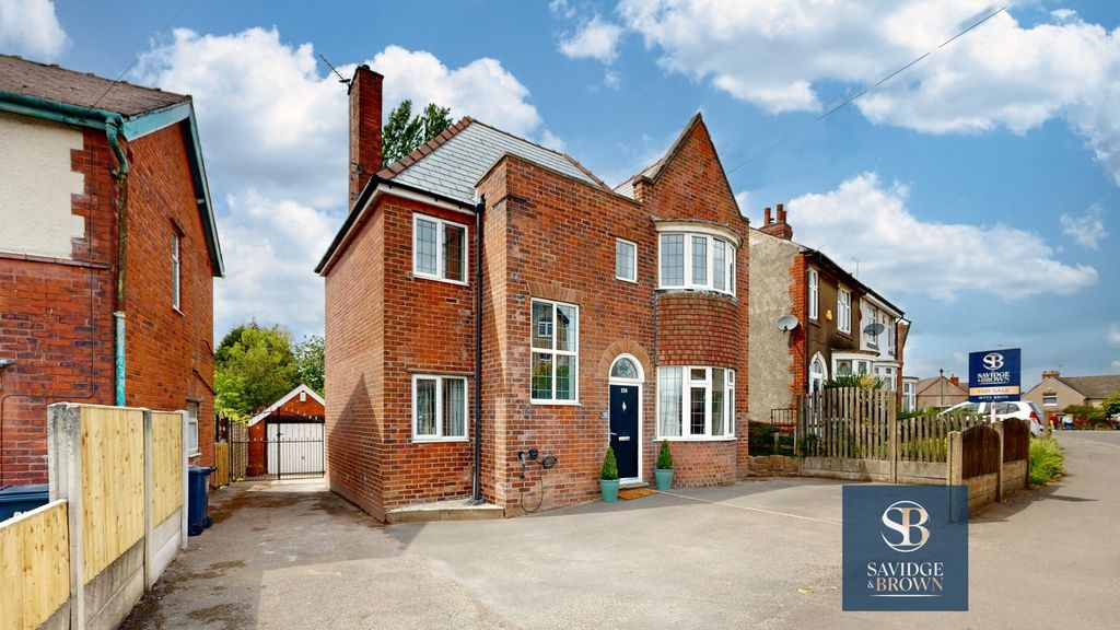 Property photo 1 of 33 Photo 76