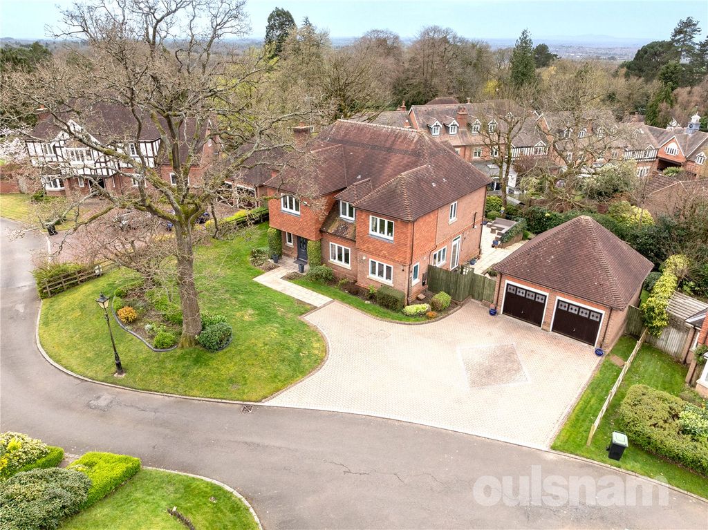 Property photo 1 of 46 Picture No. 62