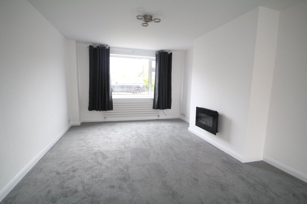 Property photo 3 of 10 Picture No. 04