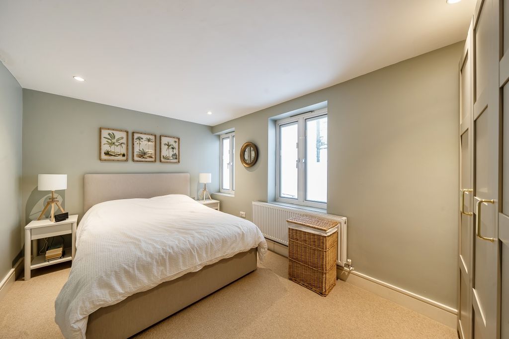 Property photo 3 of 11 1436099-14-69c67E...