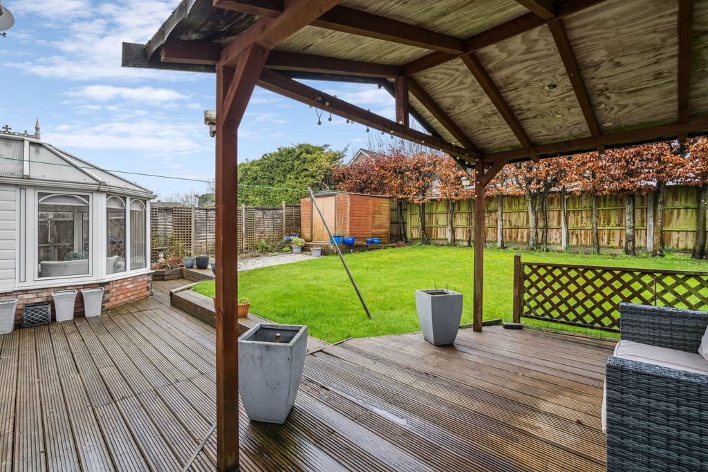 Property photo 3 of 30