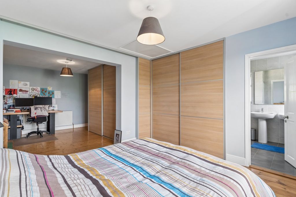 Additional image 10 of 4 bed detached house for saleBalmoral Road, Hitchin SG5