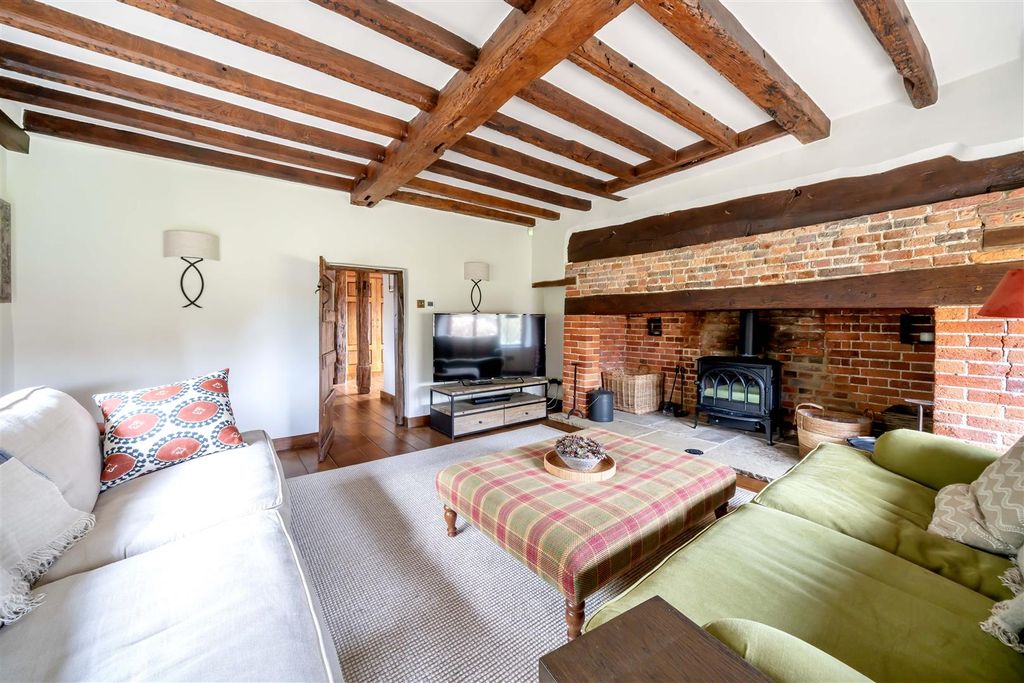 Property photo 2 of 14 Living Room.Jpg