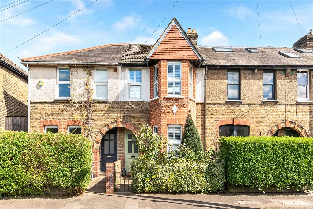 Property photo 2 of 20 Picture No. 36