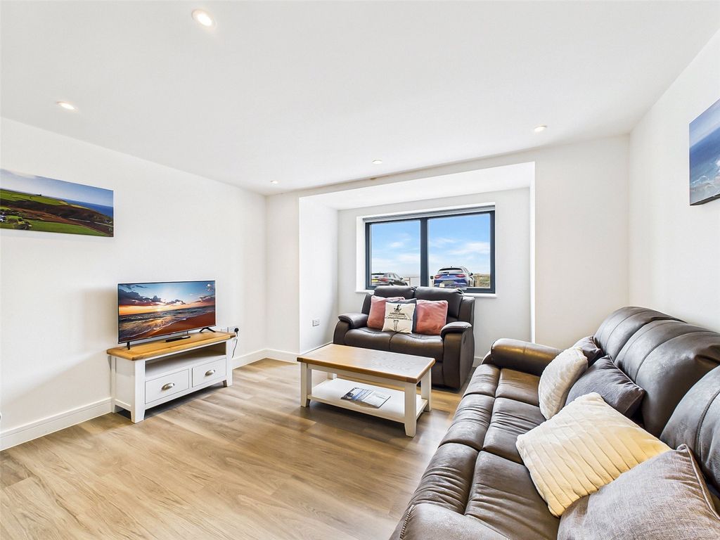 Property photo 2 of 14 Living Area