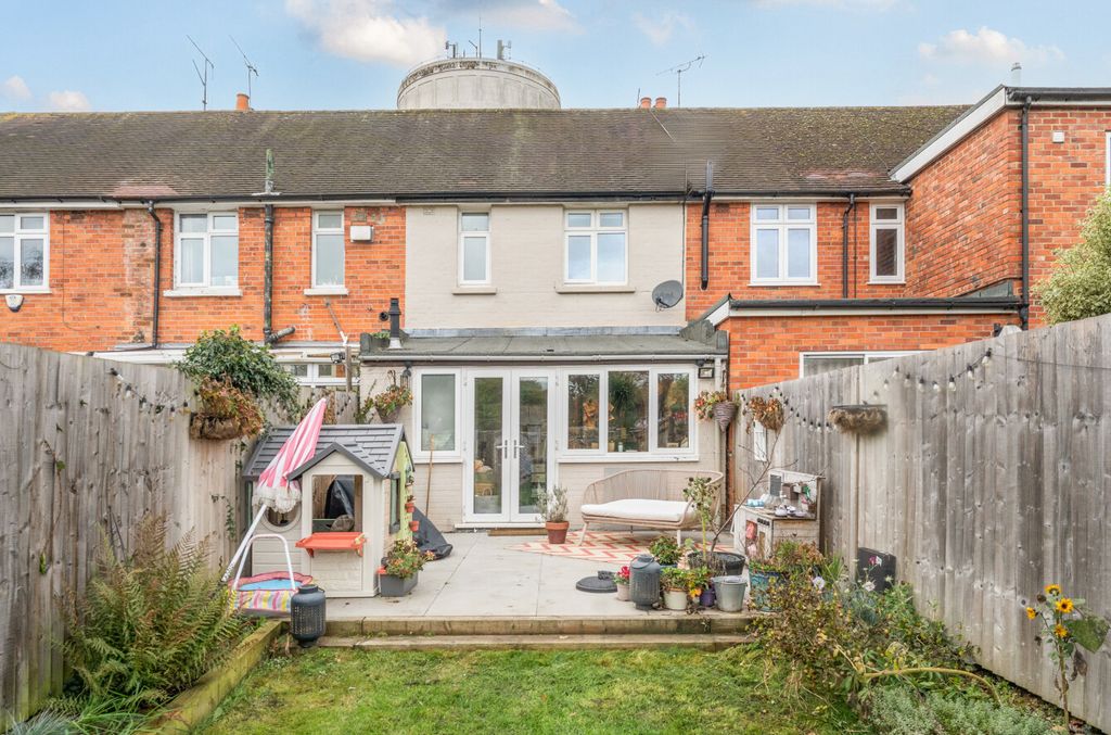 Property photo 1 of 10 1382196-3-691Dd82...