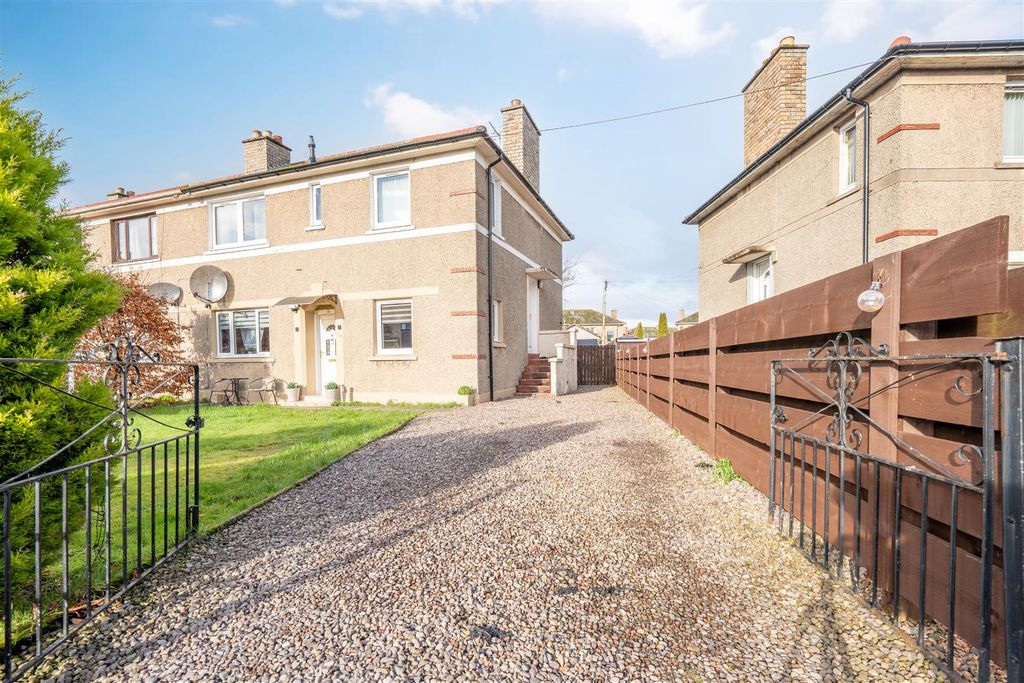 Property photo 2 of 36 Dsc02390-Hdr.Jpg