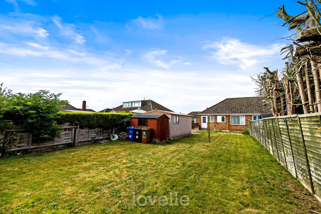 Property photo 3 of 20
