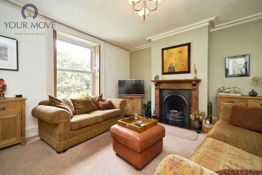 Property photo 2 of 31 Pbox-Img.Jpg