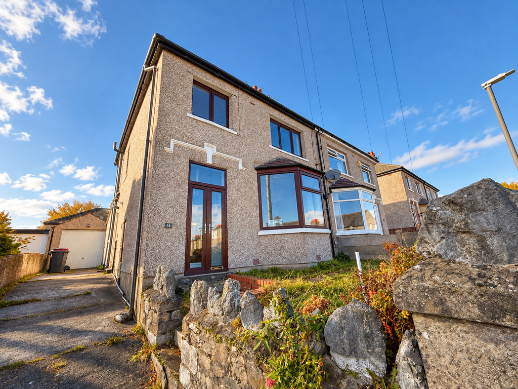 Property photo 1 of 17