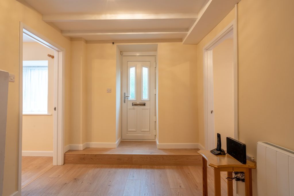 Property photo 2 of 21 Image 1