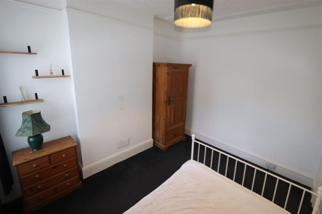 Property photo 2 of 8 Img_2754.Jpg