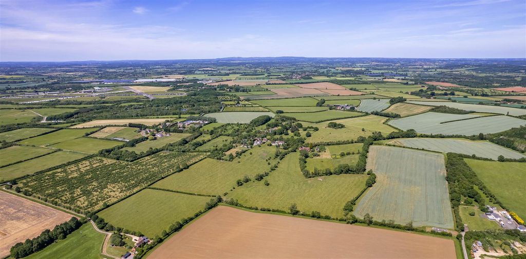Property photo 3 of 9 Dji_0202-2.Jpg