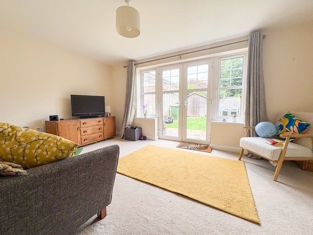 Property photo 2 of 10
