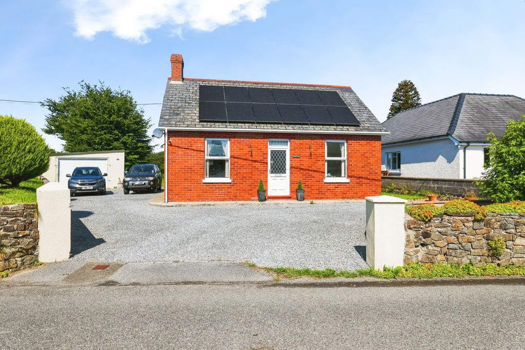 Property photo 1 of 21 Pbox-Img.Jpg