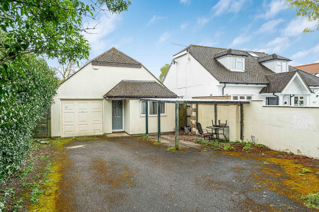 Property photo 1 of 16