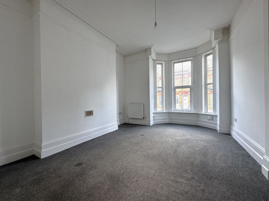 Property photo 3 of 6 Photo 3