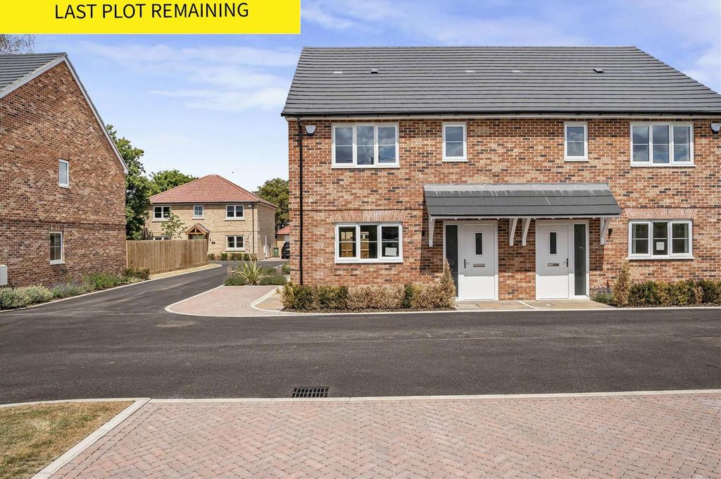 Property photo 1 of 20 Cropped.Jpeg