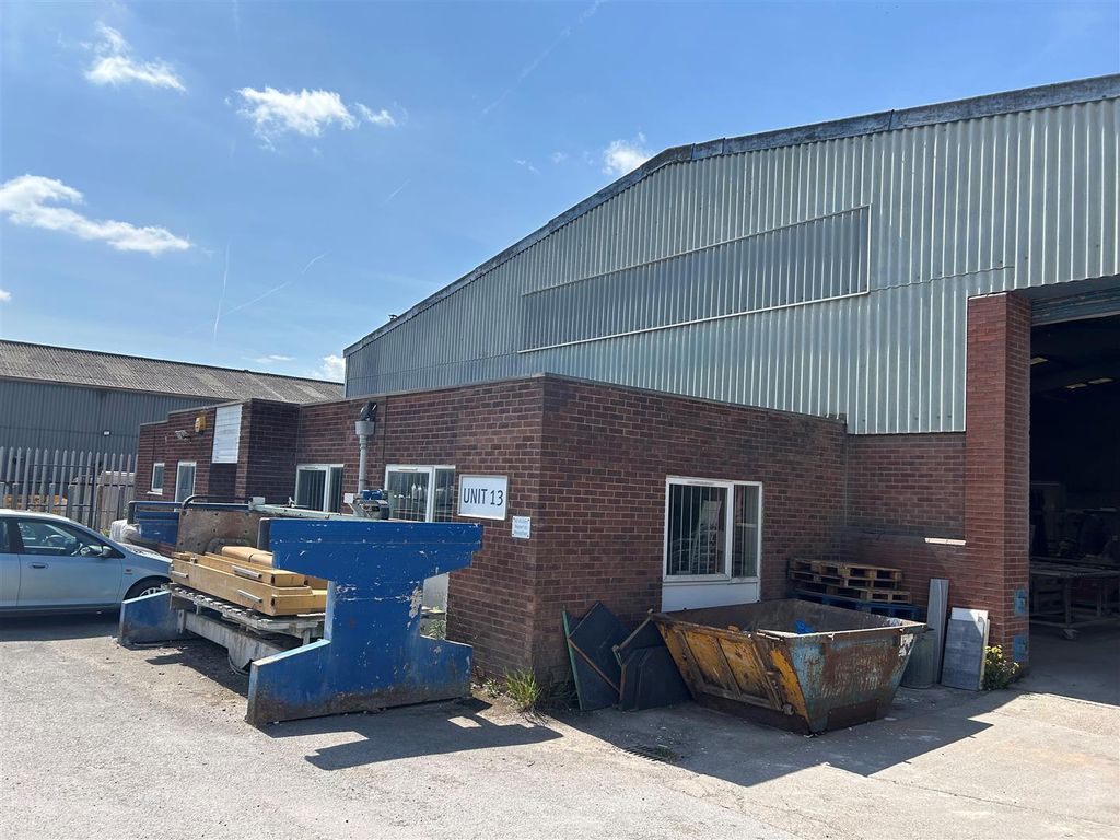 Property photo 3 of 8 2.Jpg