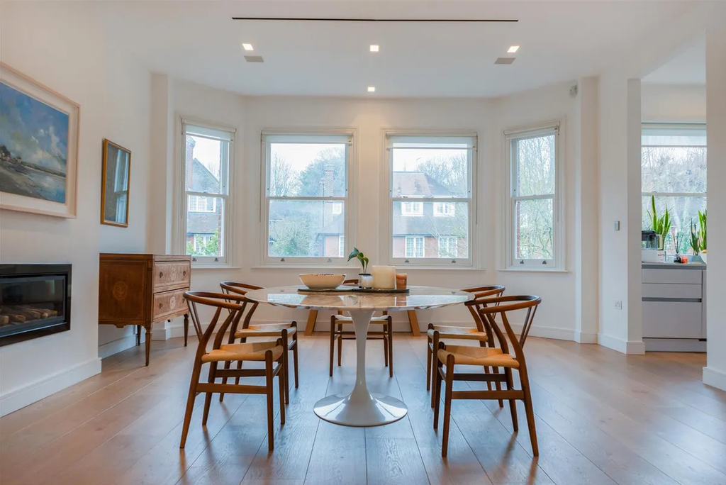 Property photo 3 of 12 Photo 12