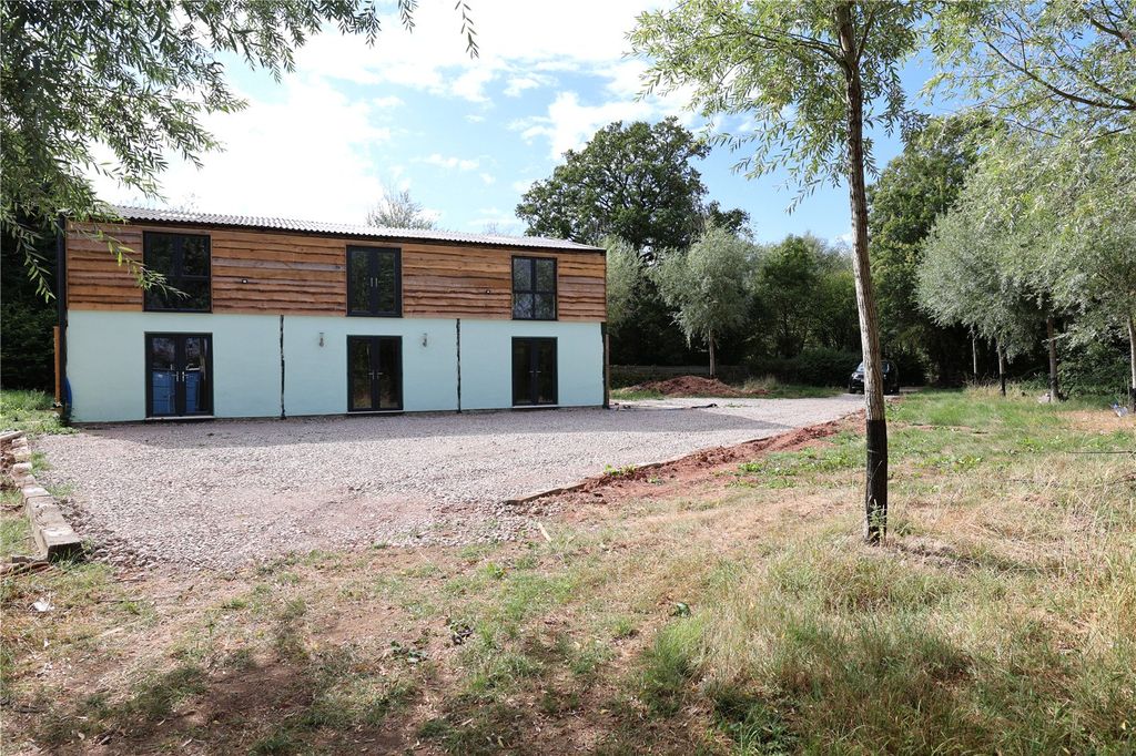 Property photo 1 of 24 Picture No. 23