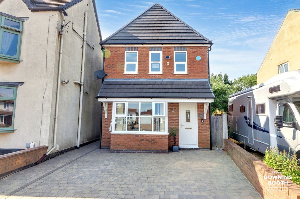 Property photo 1 of 23