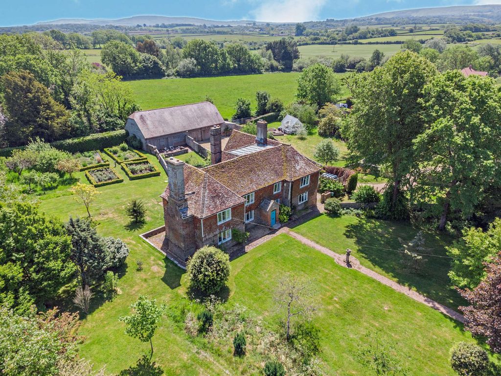 Property photo 1 of 24 Aerial