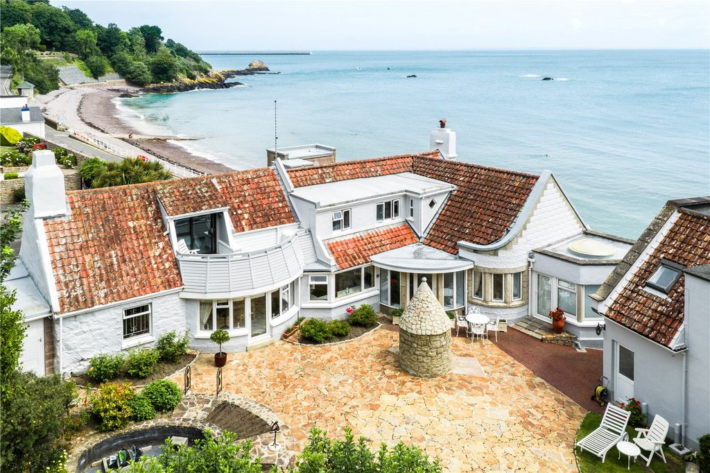 Property photo 1 of 22 Main