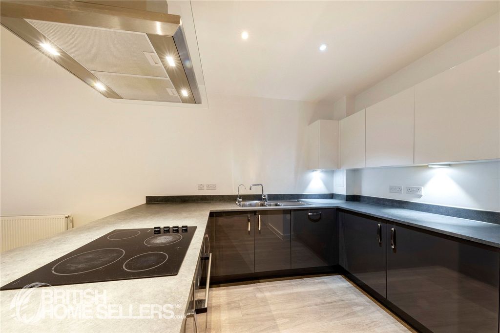 Property photo 3 of 20 Picture No. 07