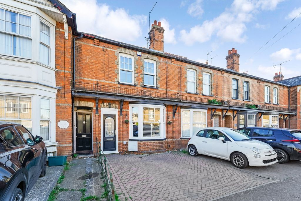Property photo 1 of 14