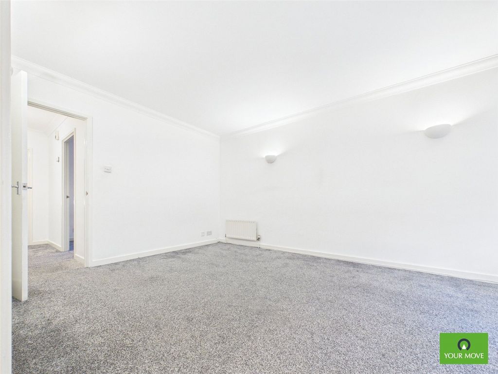 Property photo 3 of 16 Picture No. 27