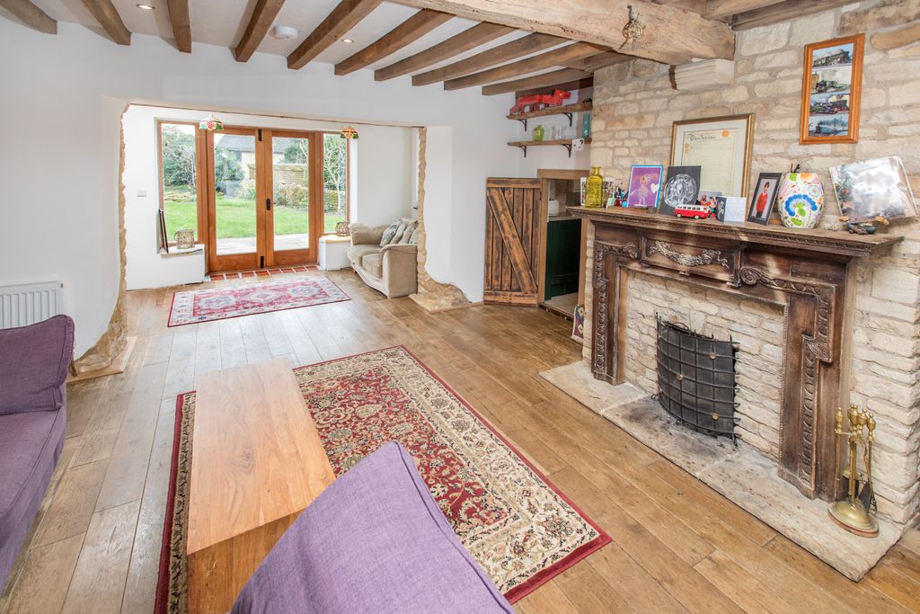 Property photo 2 of 48